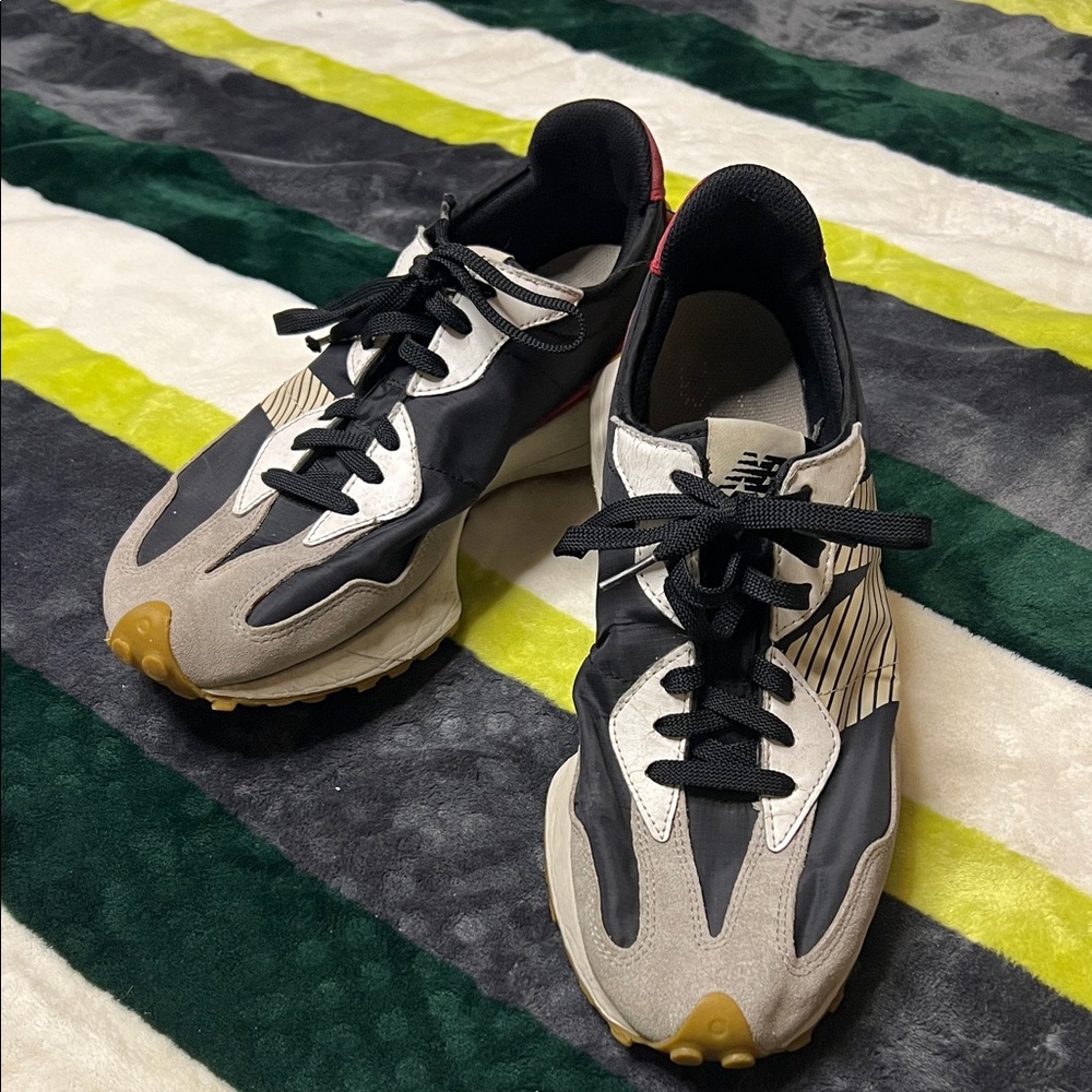 listing-status-banner